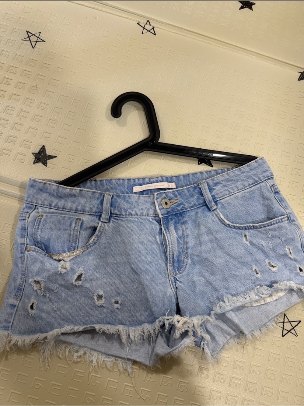 Zara Light Wash Distressed Denim Shorts